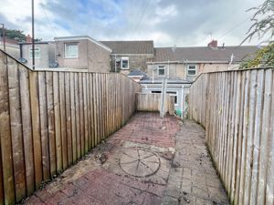 Photo 16- click for photo gallery